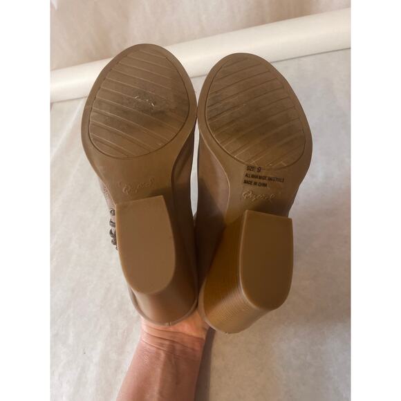 Qupid Taupe Slip On 4 in Heel Bootie Womens Size 9 Faux Lace Up Side Detail Mule - Picture 7 of 7